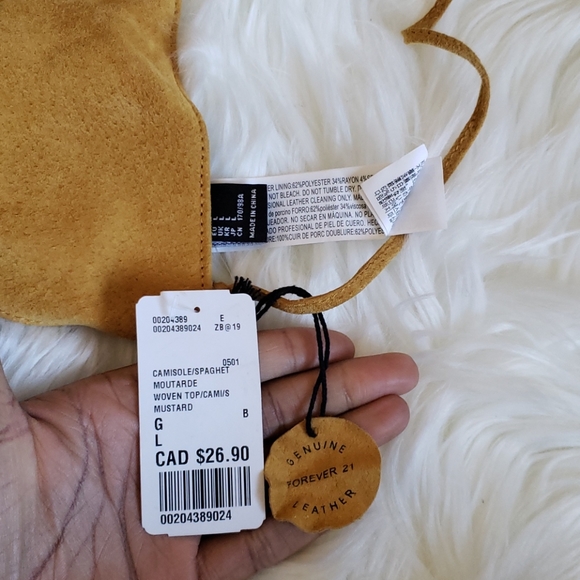 [SOLD]  100% leather bralette - Picture 3 of 5